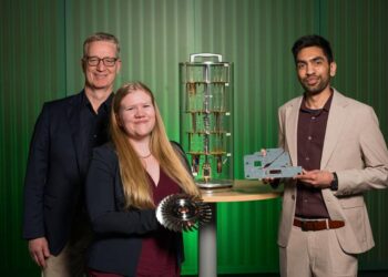 Harnessing quantum technology for industry: Cutting-edge simulations for Industry 4.0