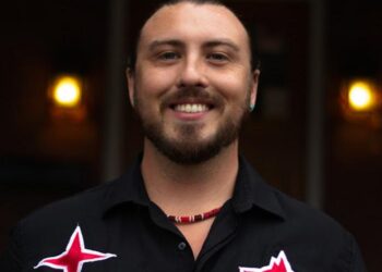 Carlton Shield Chief Gover