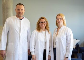 Baby thanks to "glazing" of ovarian tissue