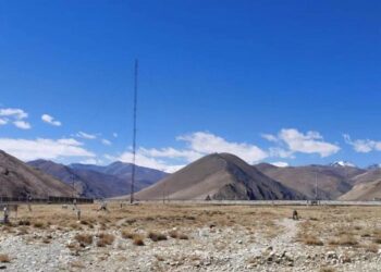 Changes in surface heat fluxes on Sensitive areas for global