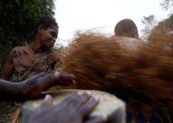 BaYaka hunter-gatherers