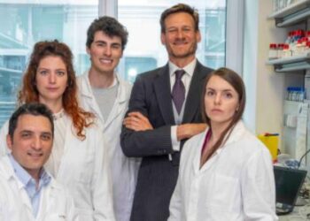 Researchers Cibio (from left: Vito Giuseppe D' Agostino, Marinella Pinelli, Gabriele Schiavi, Martin Hanczyc, Silvia Holler)