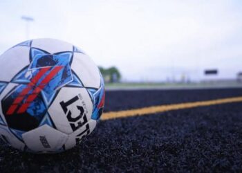 Survey: Parents of young athletes value health benefits of sports, but experts emphasize watching for signs of stress, burnout