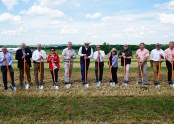 UT Institute of Agriculture invests in premier poultry research facility