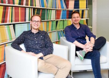 First author Marko Cigler (l) and last author Georg Winter (r) at CeMM Time Capsule