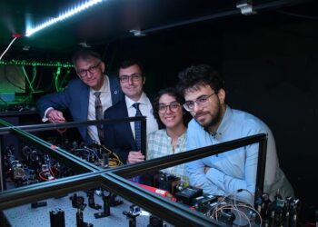 Scientists at uOttawa develop innovative method to validate quantum photonics circuits performance
