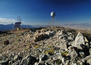 New imaging technique uses Earth’s warped surface to reveal rocky