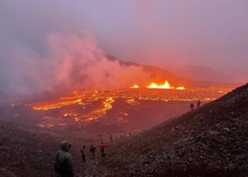 Visitors witness 2022 Meradalir eruption.