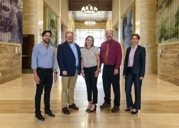 The Arenas-Gamboa Laboratory team