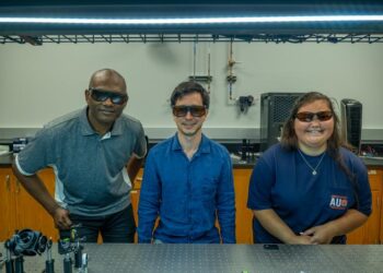 The Ohno Research Group. Paul Ohno is in the center and Angel Gibbons is on the right.