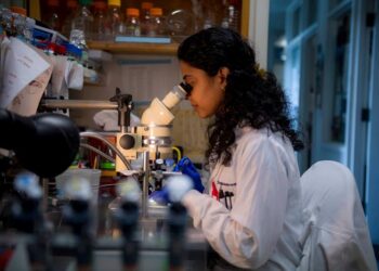 Godavarthi at microscope