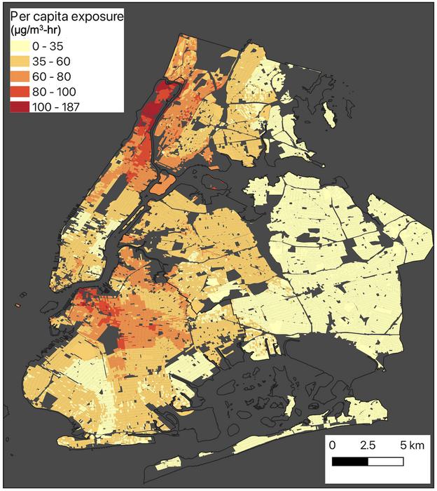 Exposure to fine particulate matter in the New York City subway system during home-work commute