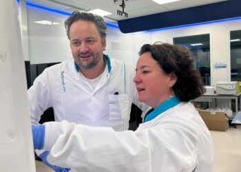 Researchers Alexander Hoischen and Lisenka Vissers of Radboud university medical center