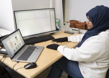 Testing the e-textile sensing