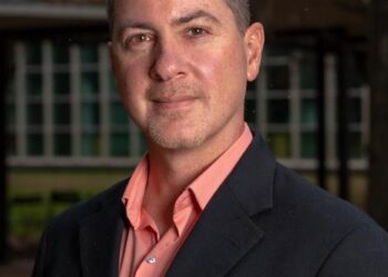 Rice chemist Angel Martí has been named a recipient of the Research Corporation for Science Advancement’s Robert Holland Jr. Award.