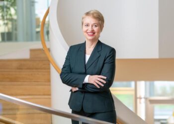 Professor Beate Heinemann