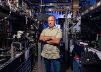 Daniel Blumenthal in the Lab