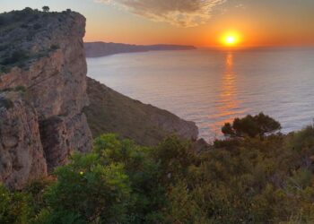 Cova de les Cendres (Alacant, Spain)