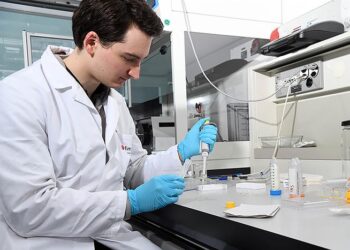Researcher in lab