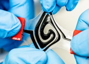 Fluid battery