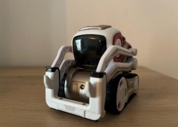 Cozmo the robot