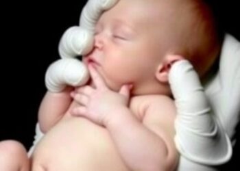 Delayed Cord Clamping Boosts Preterm Infant Vital Signs — Medicine