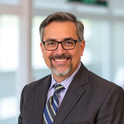 Dr. Vasken Dilsizian Receives Prestigious Honors at SNMMI Annual Meeting — Medicine
