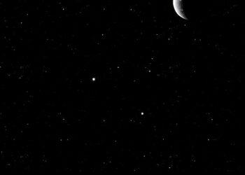 JWST Reveals Dark, Featureless Surface on LHS 3844b — Space