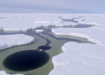 Methane Released from Beneath Greenland’s Ice Highlights Region’s Climate Change Vulnerability — Marine