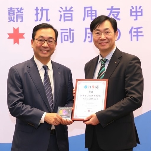 HKU Physicist Professor Yao Wang Receives Certificate of Merit at National Innovation Excellence Awards — Chemistry