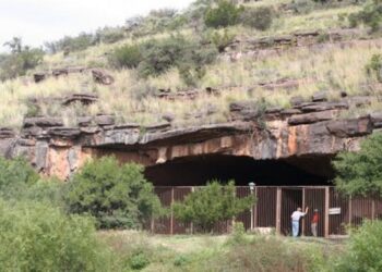 Wonderwerk Cave Entrance