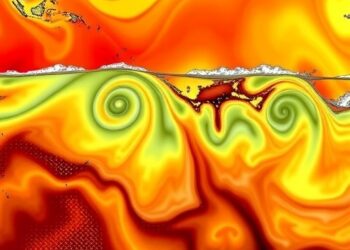 Ocean Biogeochemical Gradients Boost Seasonal Impacts of Marine Heatwaves