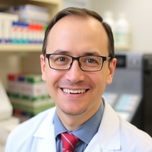 UMBC researcher to build on HIV drug side effect research with new NIAID grant to improve HIV prevention drugs