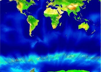 Global Trends in Small Organic Particle Loss Across the Mesopelagic Ocean