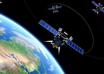 New Pre-Rerouting Strategy Safeguards Business Continuity for Low-Earth-Orbit Satellite Networks