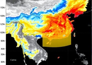 Pan-Tropical Ocean Warming Fueled Record April 2024 Rainfall in South China