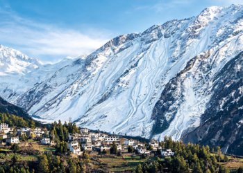 Mapping the Himalayan Slopes Behind Mana Village’s Avalanche Risk