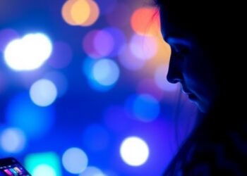 Social Media Exposure Linked to Teen Substance Use in India, Parents Moderate Risk