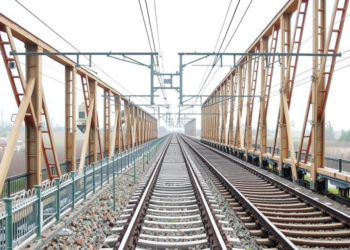 Scientists Pinpoint the Earthquake Signals That Best Predict Damage to Fault-Crossing Railway Bridges