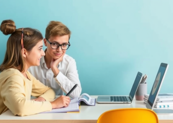 Reflective Assessment Helps Students Feel Better and Build Better Knowledge Online