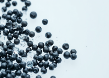Magnetic Carbon Beads Rapidly Degrade Antibiotic Sulfamethoxazole in Water