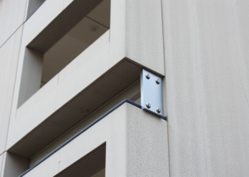 Replaceable Fuses and Steel Shear Tabs Could Make Precast Buildings Earthquake-Resilient