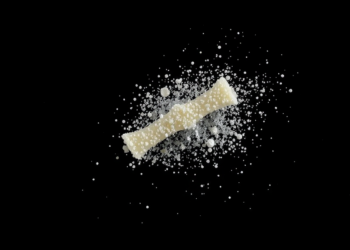 Stray Bone Dust Finds Its Way Into the Brain After Routine Surgery, Triggering Rare Sterile Meningitis