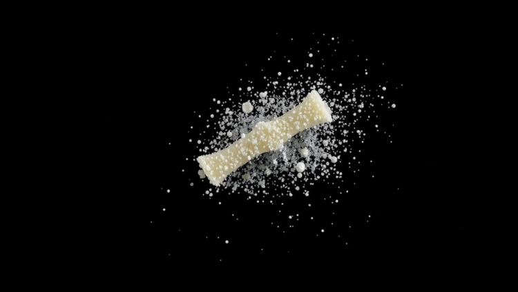 Stray Bone Dust Finds Its Way Into the Brain After Routine Surgery, Triggering Rare Sterile Meningitis