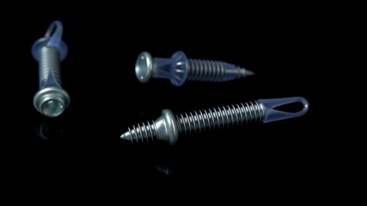 Screws or Wires? Canadian Trial Aims to Settle a Breakthrough Debate in Broken Finger Surgery