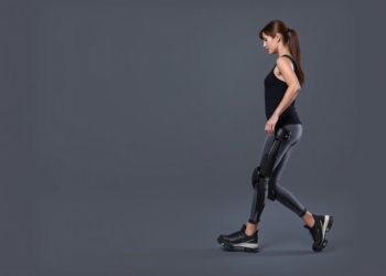 Self-Balancing Exoskeleton Shows Strong Usability in Paralysis, Pilot Study Finds