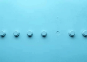 Nine Hole Peg Test Could Unlock Trials for Non-Ambulatory Progressive MS Patients