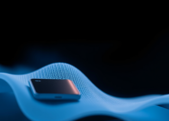 Mobile Location Data Carries Hidden Biases, Multiscale US Analysis Reveals