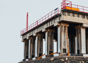 Why Britain’s Foundations Are Stuck in the Carbon Age, According to the Engineers Who Build Them