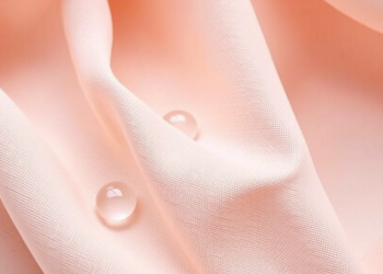 Tiny creases in soft materials act as rewritable gates that steer and sort droplets